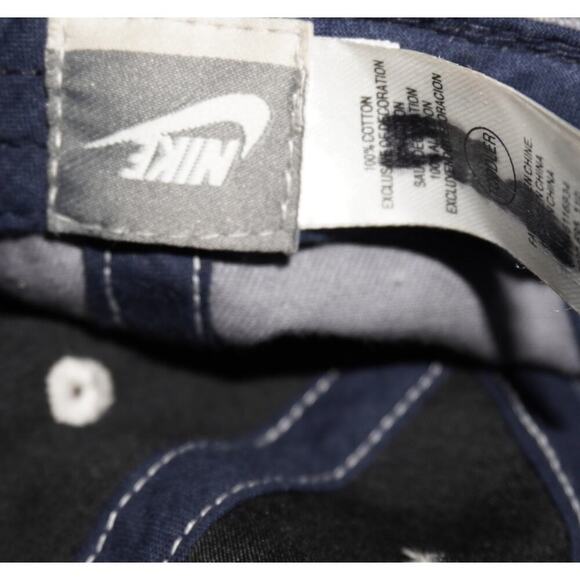 Vintage Nike Toddler Cap Two-Tone Gray & Navy Adjustable Strapback Hat - Picture 8 of 10